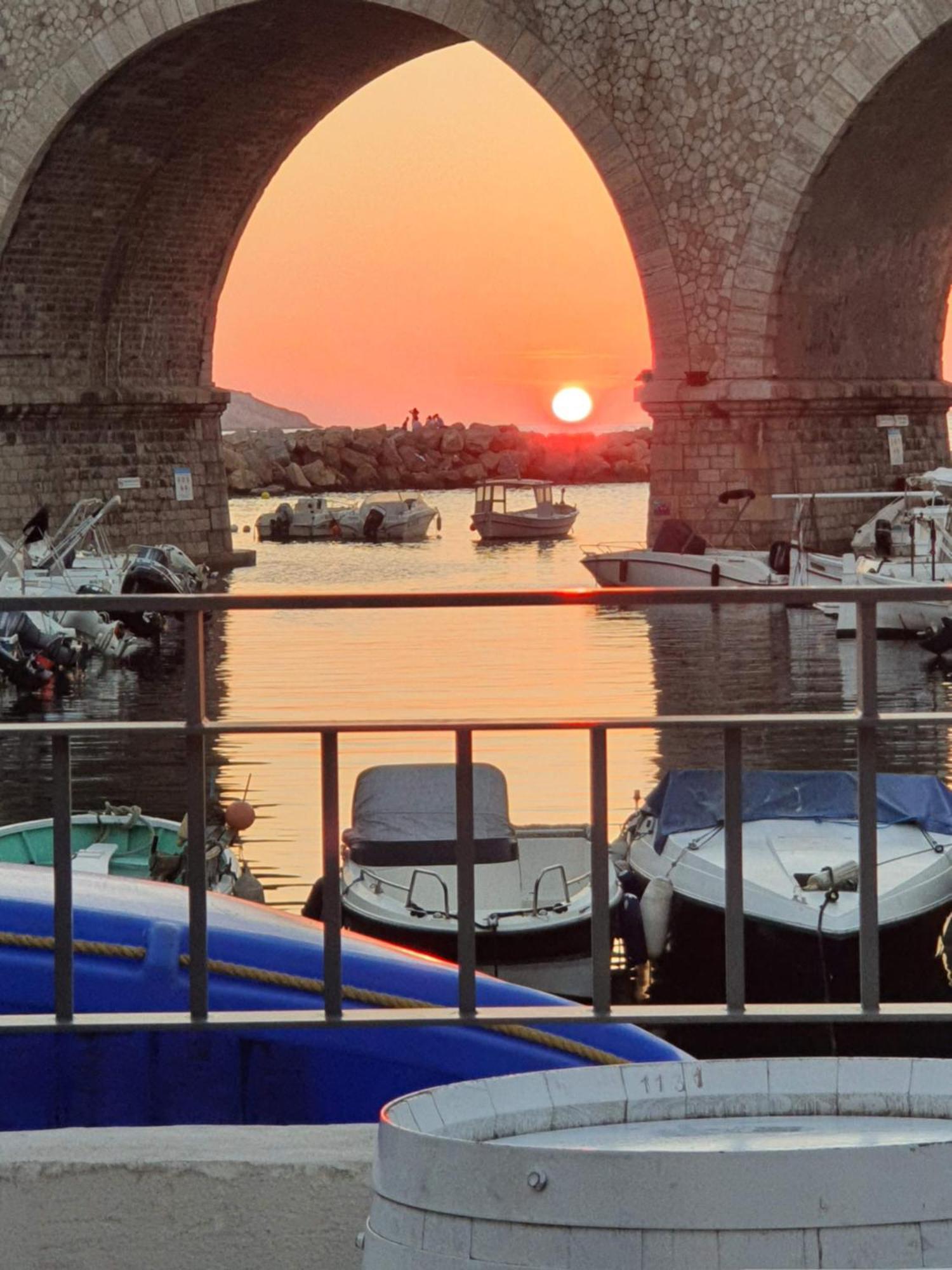 "La Baigneuse" Vallon Des Auffes 马赛 外观 照片